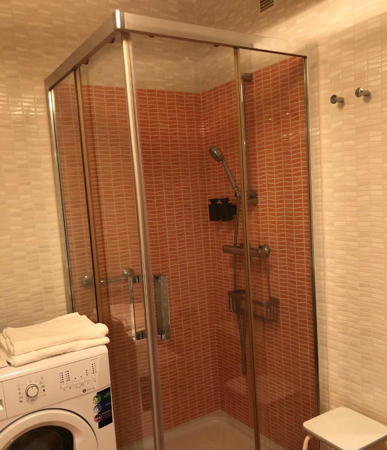 Apartamento En El Centro آكورونيا المظهر الخارجي الصورة